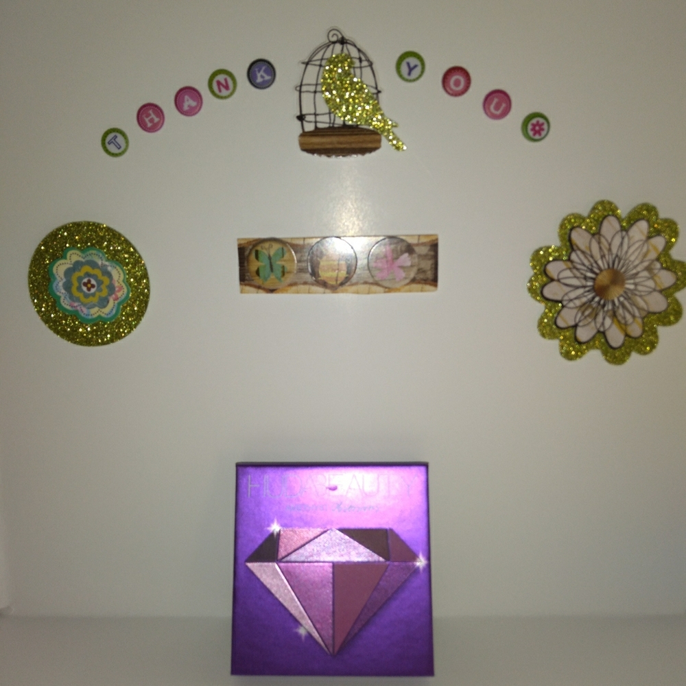 Huda Amethyst Obsessions Palette